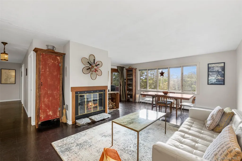 568 High Road Glen Spey NY 12737