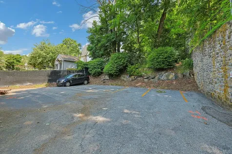 11 Senter Street Chappaqua NY 10514