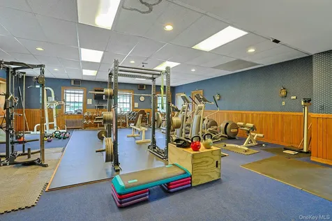 11 Senter Street Chappaqua NY 10514