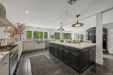 240 Eastwoods Road Pound Ridge NY 10576