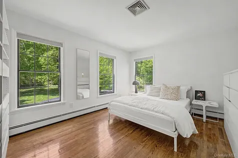 240 Eastwoods Road Pound Ridge NY 10576
