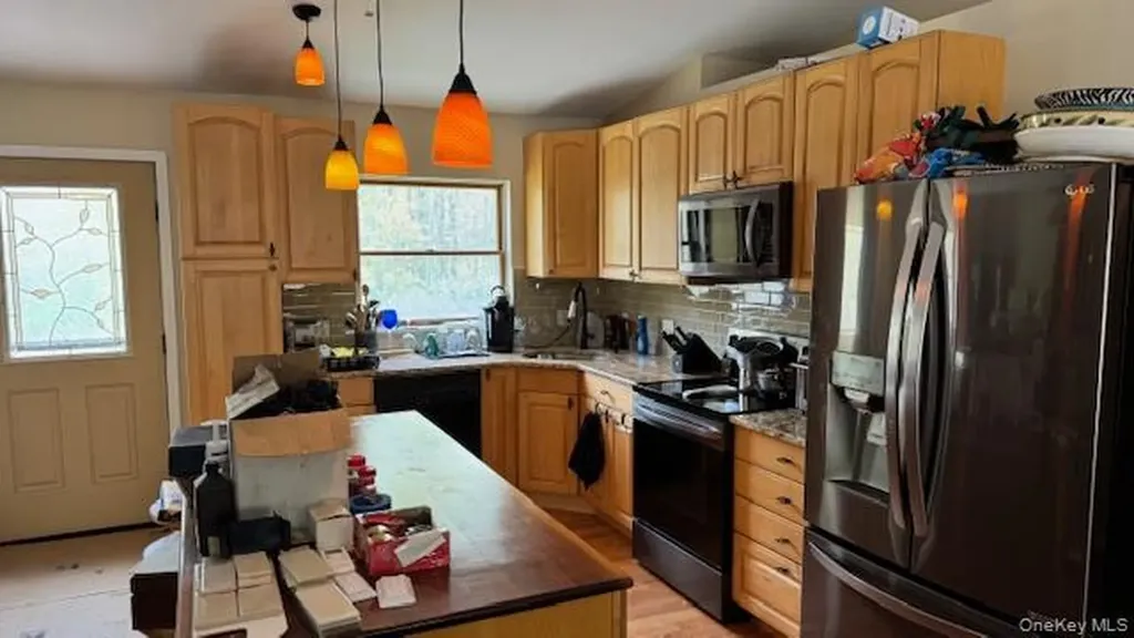 187 Echo Road Bloomingburg NY 12721