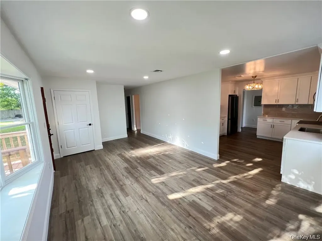 18 Chadeayne Avenue Cornwall NY 12518