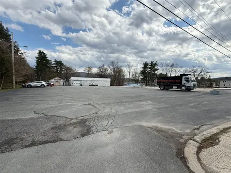 188 S Main Street Ellenville NY 12428