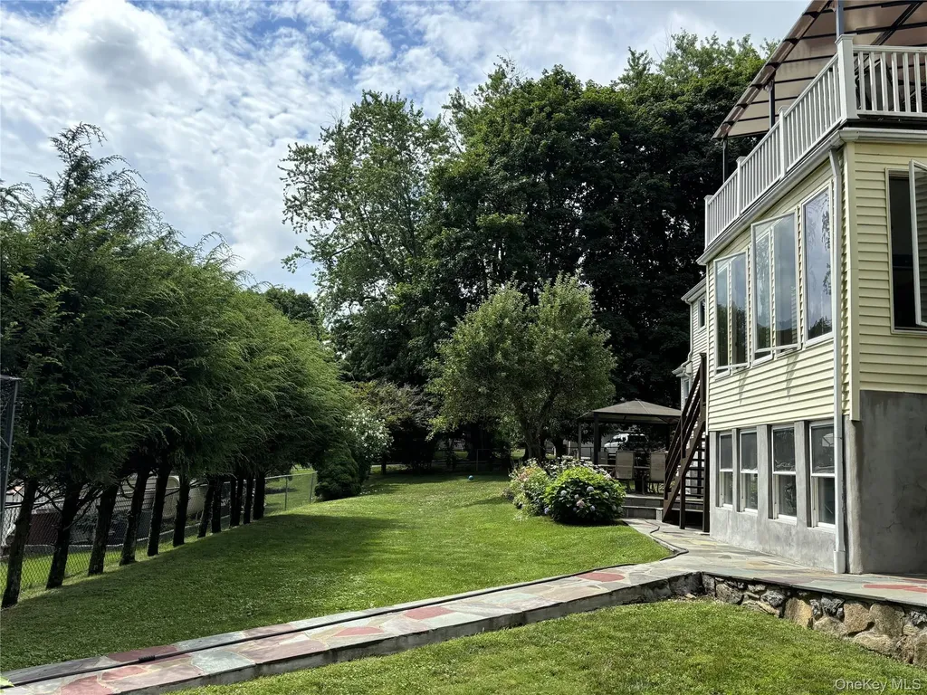 145 Arthur Avenue Thornwood NY 10594