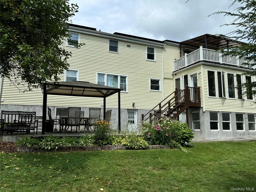 145 Arthur Avenue Thornwood NY 10594