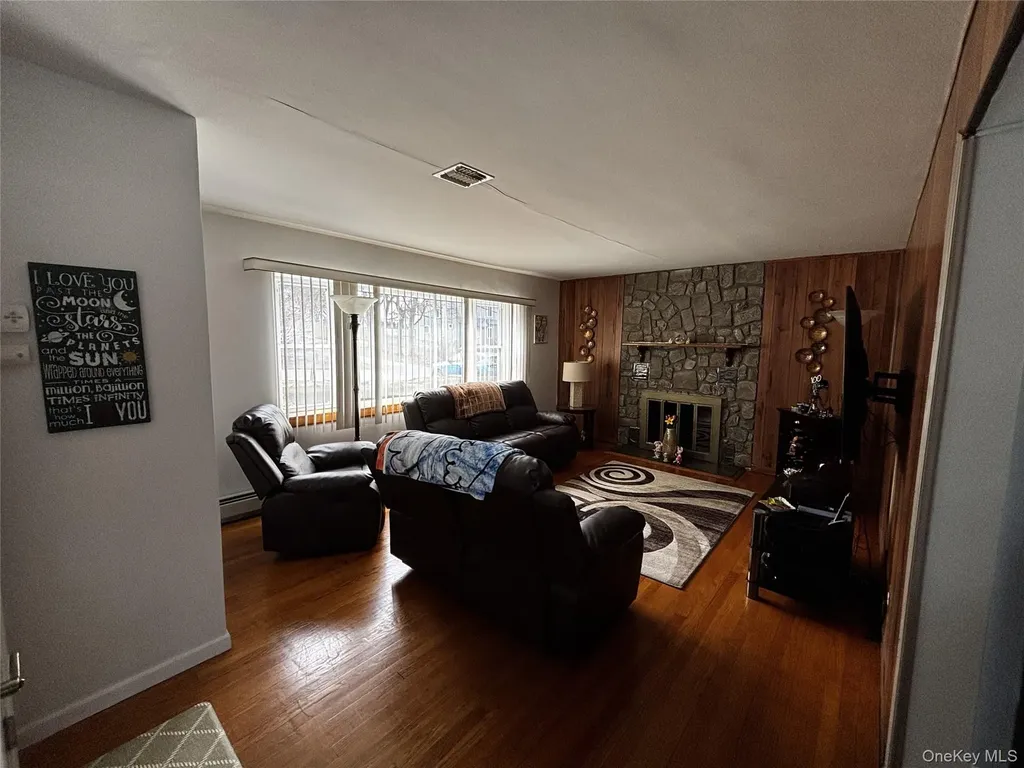 145 Arthur Avenue Thornwood NY 10594