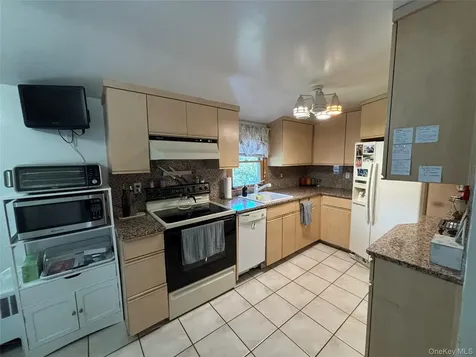 145 Arthur Avenue Thornwood NY 10594
