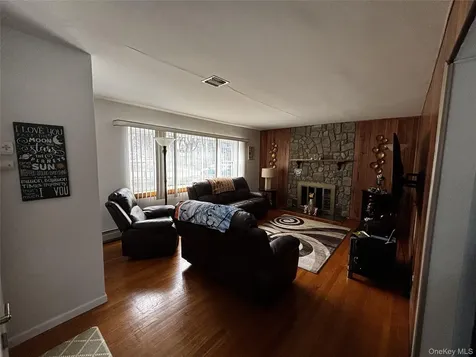 145 Arthur Avenue Thornwood NY 10594