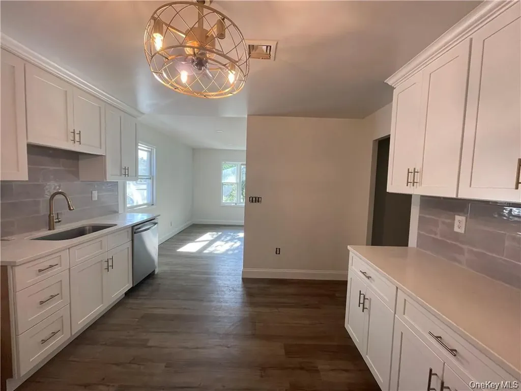18 Chadeayne Avenue Cornwall NY 12518