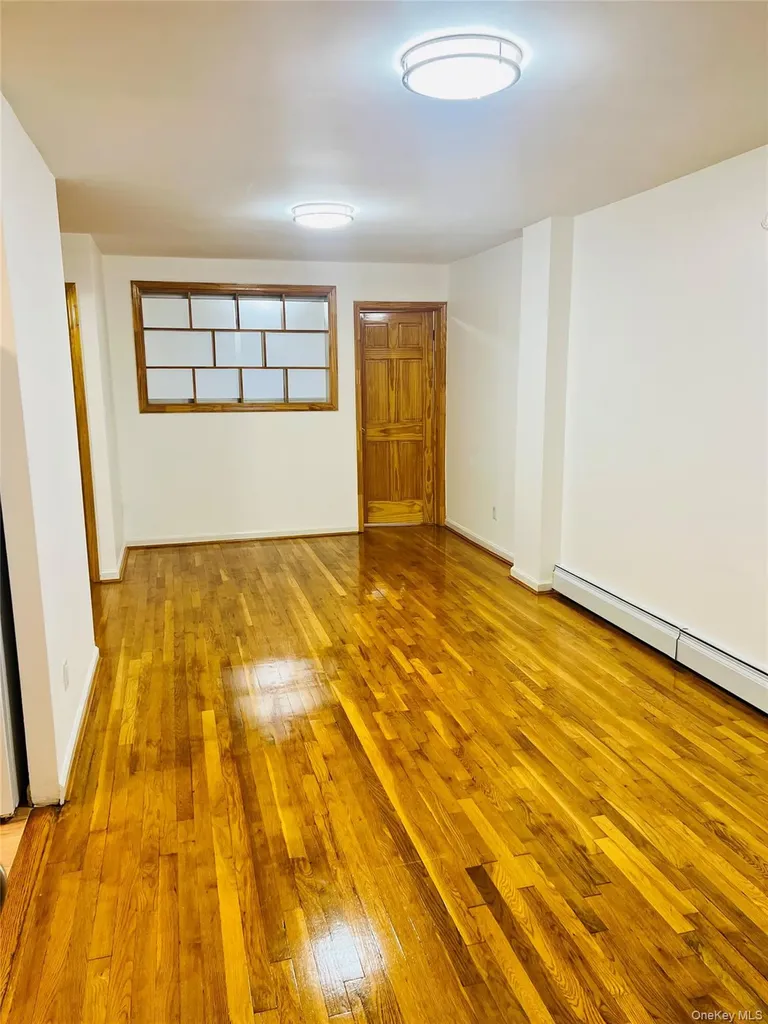 240-53 68th Avenue Douglaston NY 11362