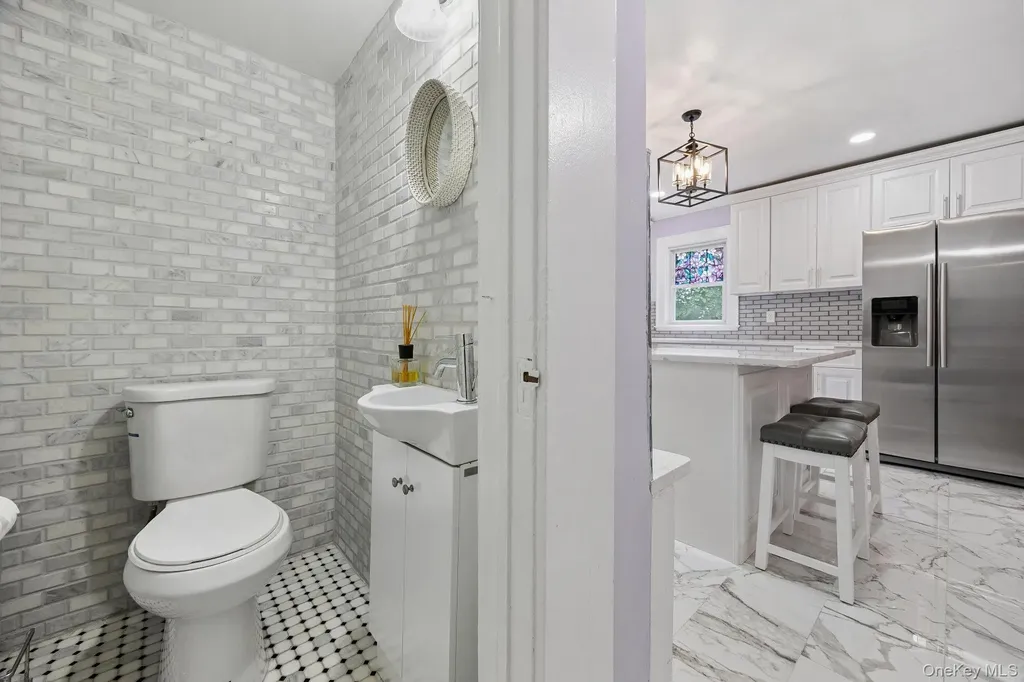 1235 Post Road Scarsdale NY 10583