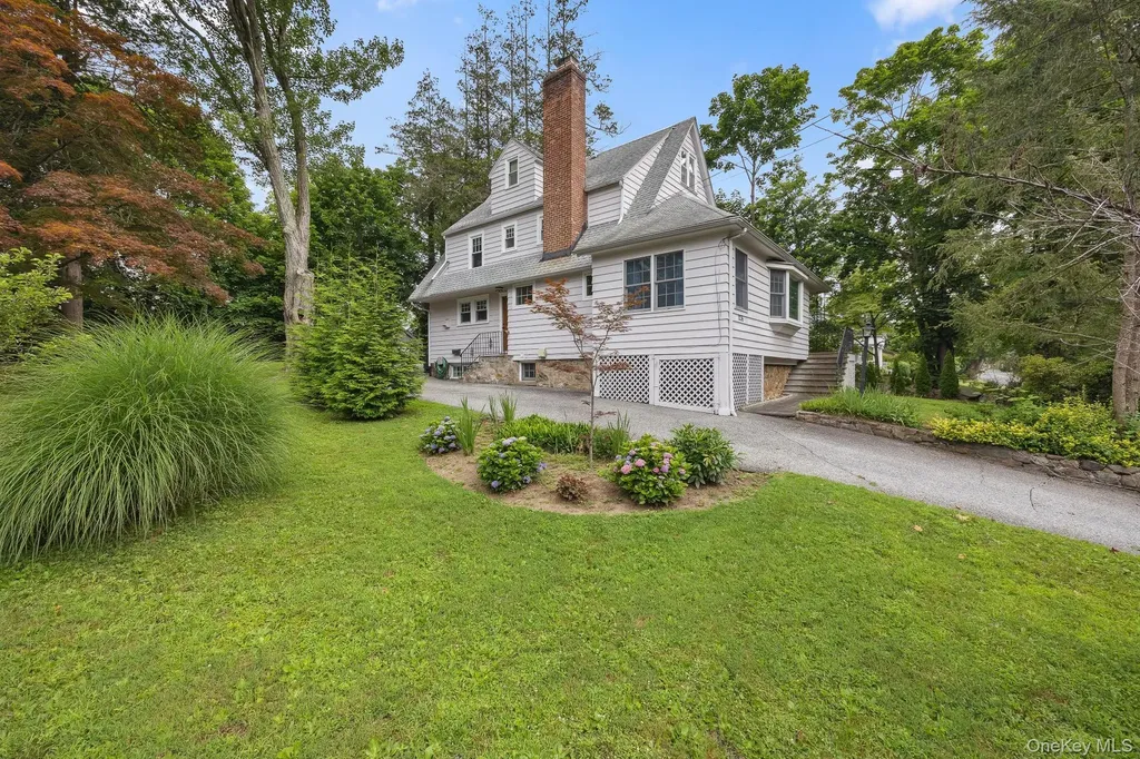 1235 Post Road Scarsdale NY 10583