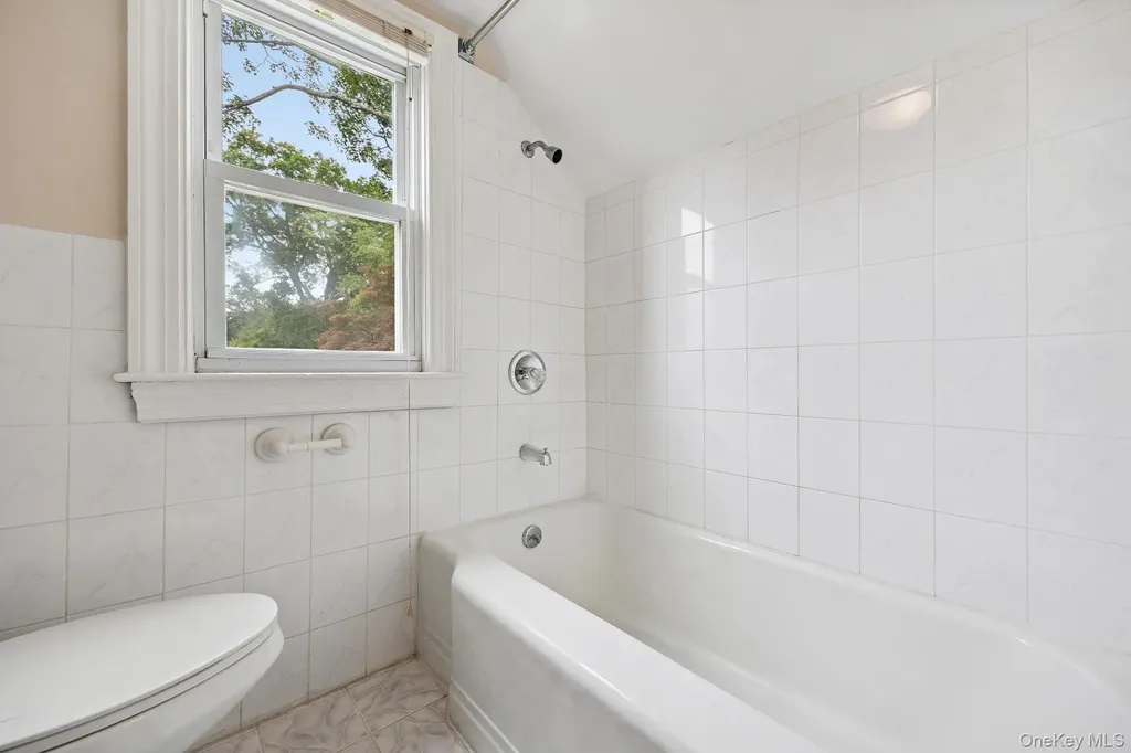 1235 Post Road Scarsdale NY 10583