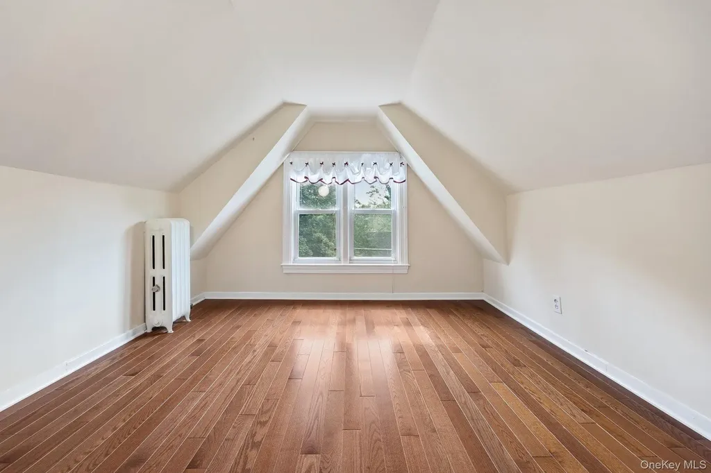 1235 Post Road Scarsdale NY 10583