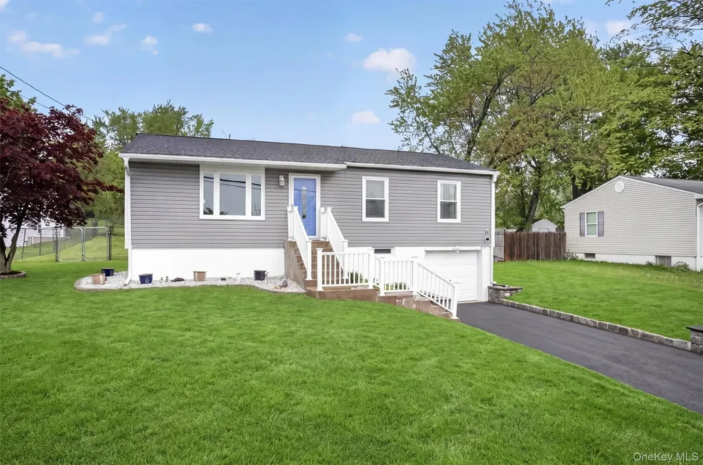 83 Riverview Drive Fishkill NY 12524