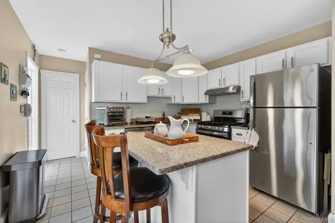 83 Riverview Drive Fishkill NY 12524