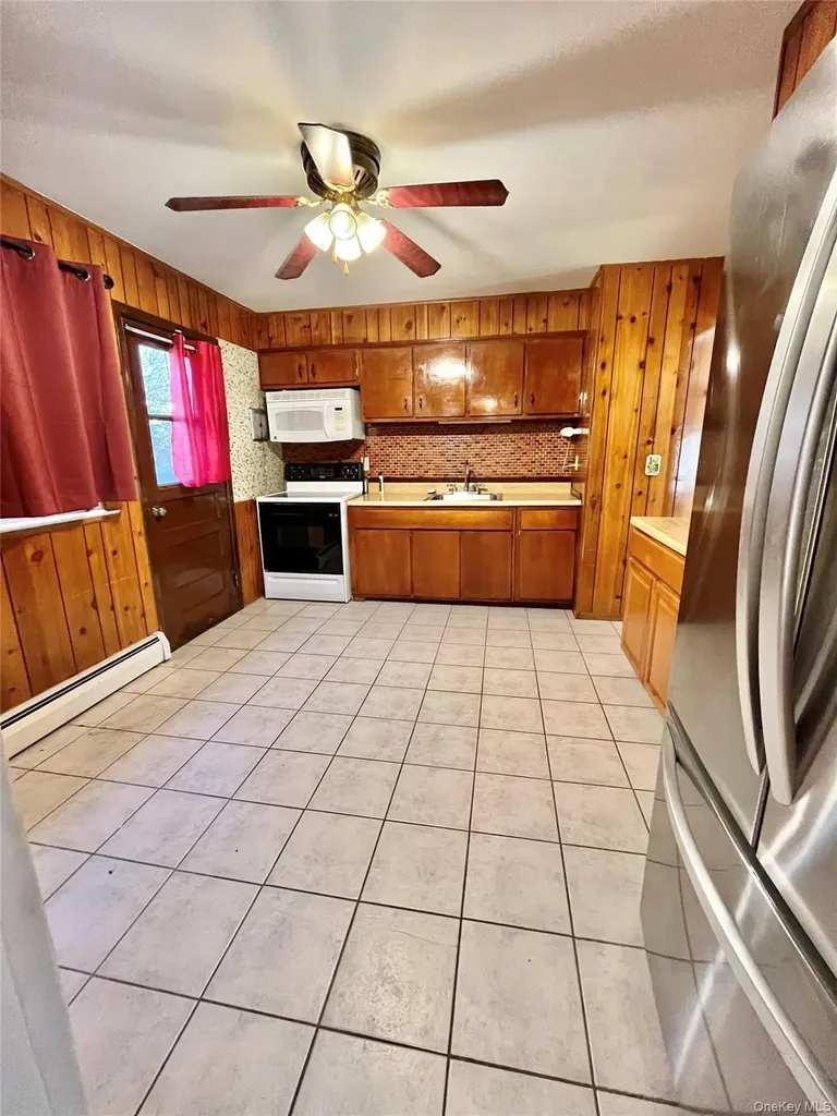 5 Cayuga Drive Wappingers Falls NY 12590