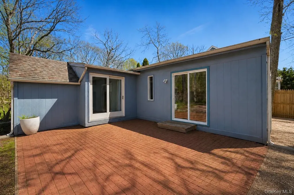 134B Montauk Highway Westhampton NY 11977