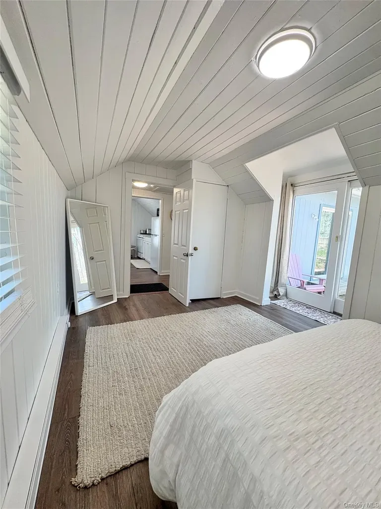 134B Montauk Highway Westhampton NY 11977