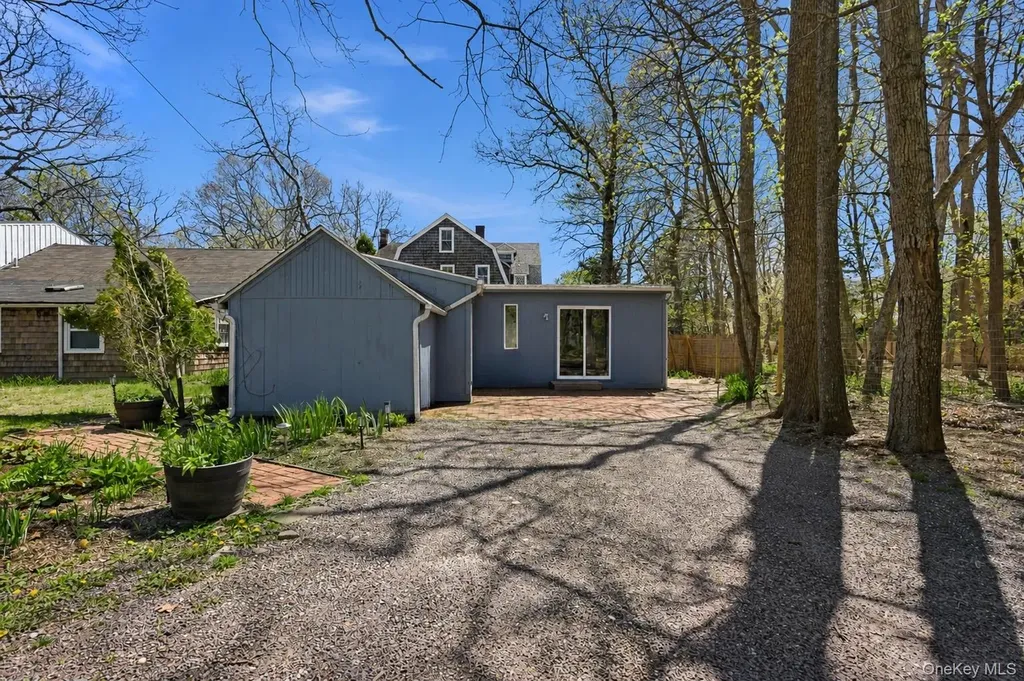 134B Montauk Highway Westhampton NY 11977