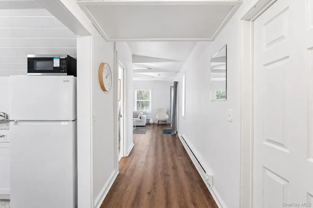 134B Montauk Highway Westhampton NY 11977