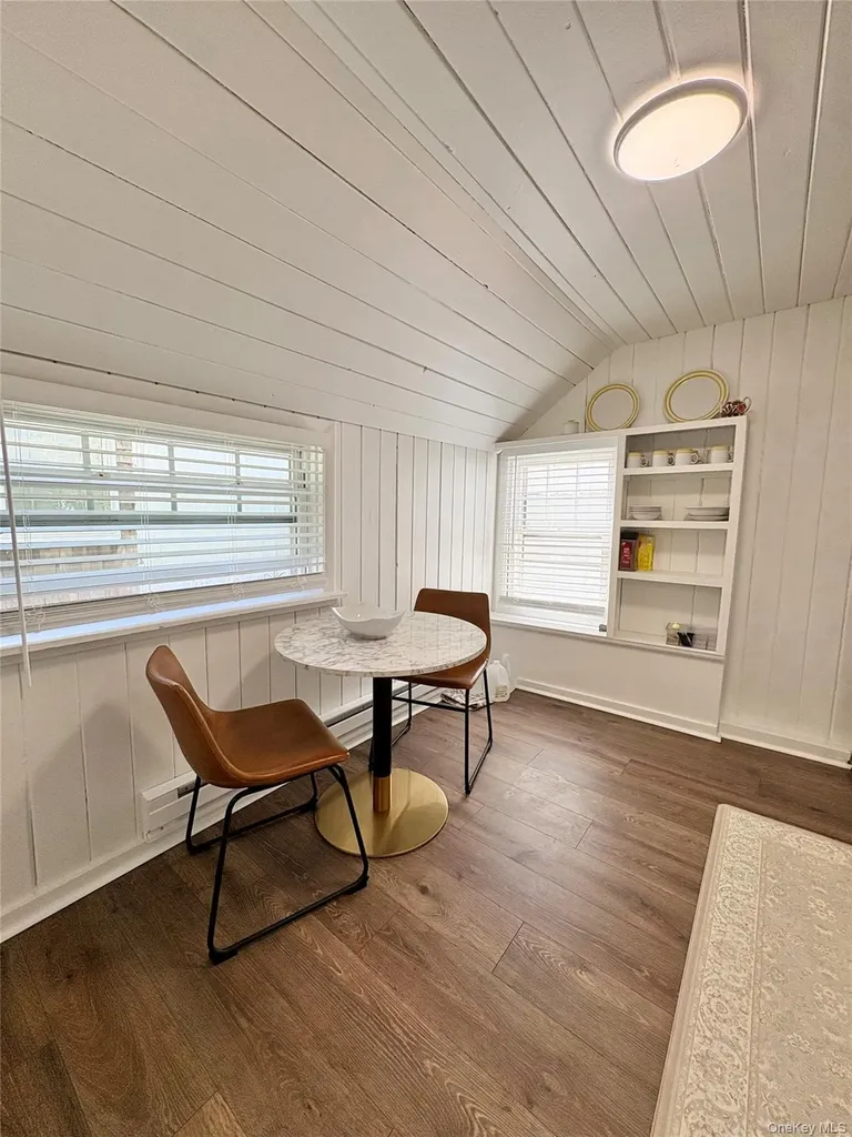 134B Montauk Highway Westhampton NY 11977