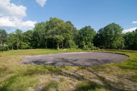 22 Mclain Street Bedford Corners NY 10549