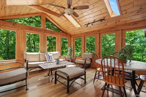 33 Cimarron Road Putnam Valley NY 10579
