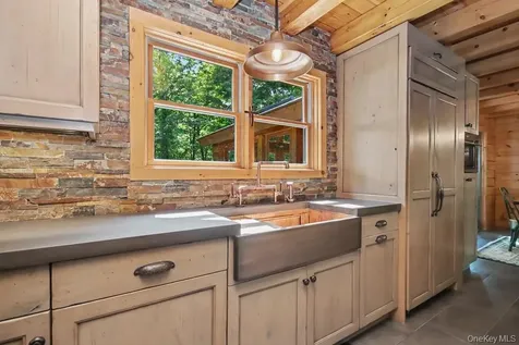 33 Cimarron Road Putnam Valley NY 10579