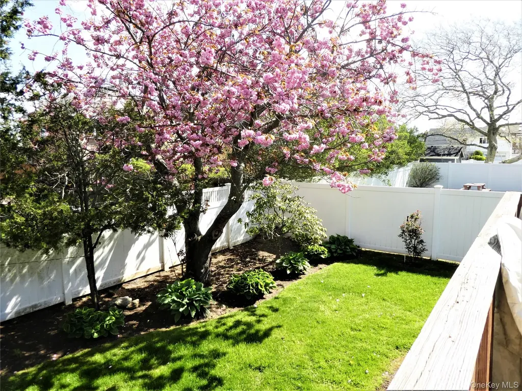 821 Channel Road Long Beach NY 11561