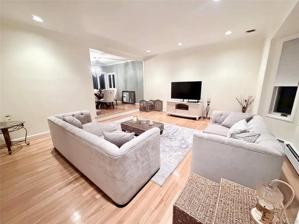 821 Channel Road Long Beach NY 11561