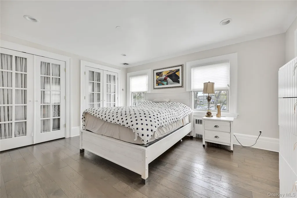 105 Everit Avenue Hewlett NY 11557