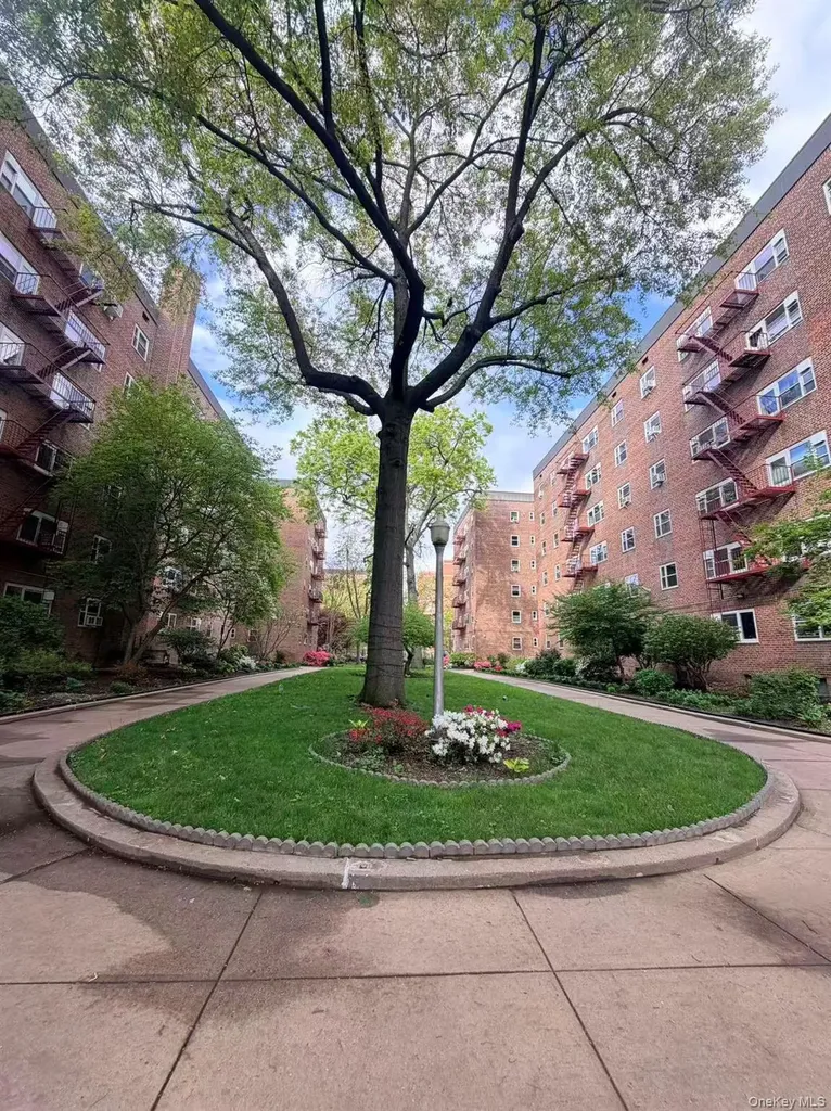 4455 Kissena Boulevard Flushing NY 11355