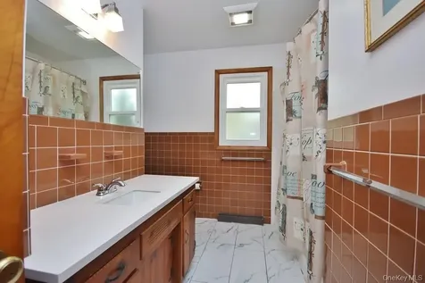 124 Cherrywood Drive Fishkill NY 12524