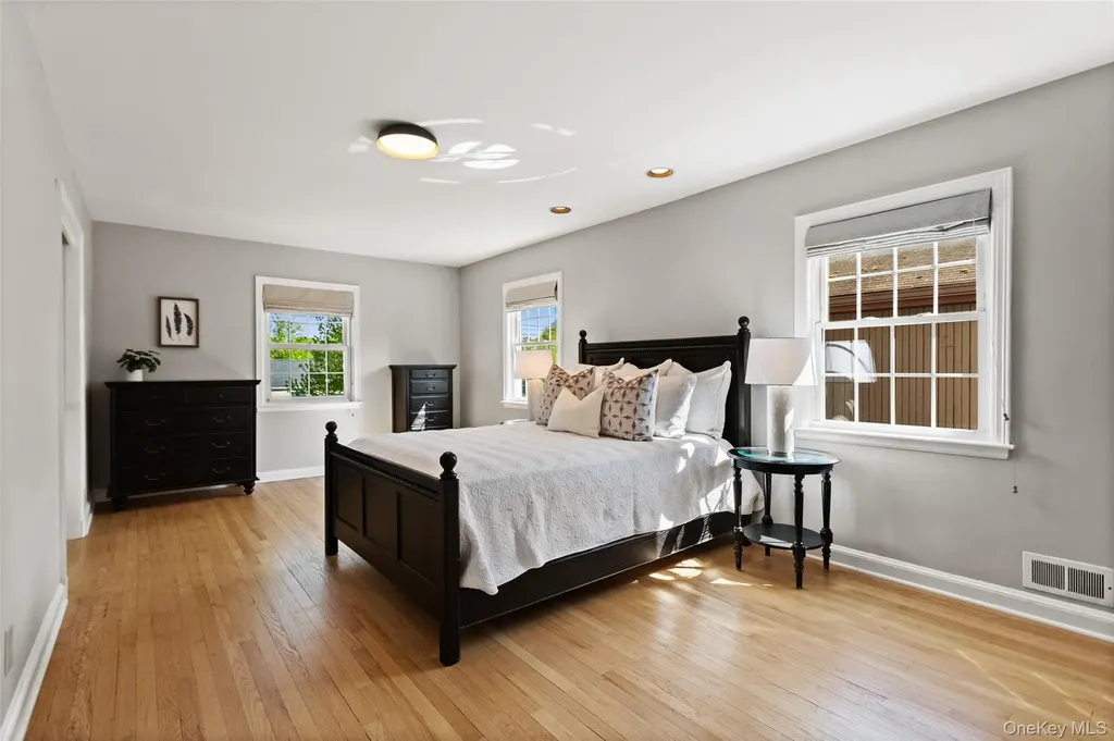 59 White Road Scarsdale NY 10583
