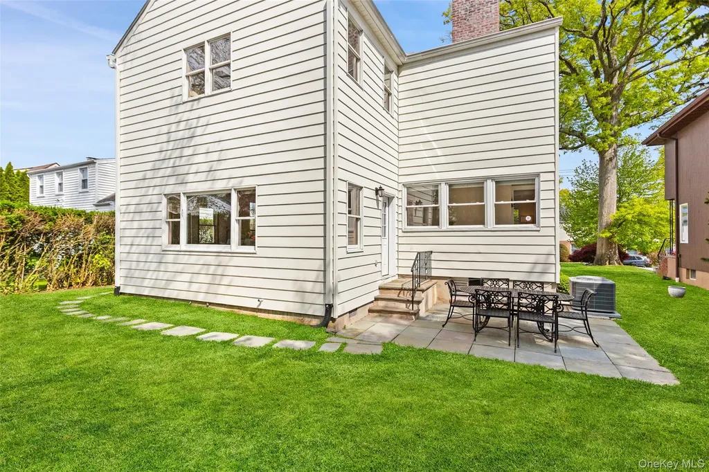 59 White Road Scarsdale NY 10583