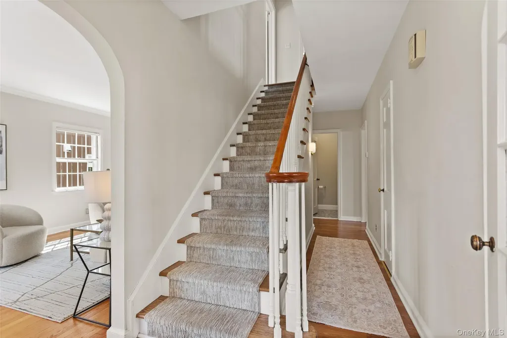 59 White Road Scarsdale NY 10583
