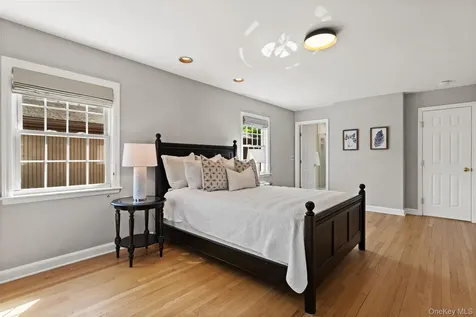 59 White Road Scarsdale NY 10583