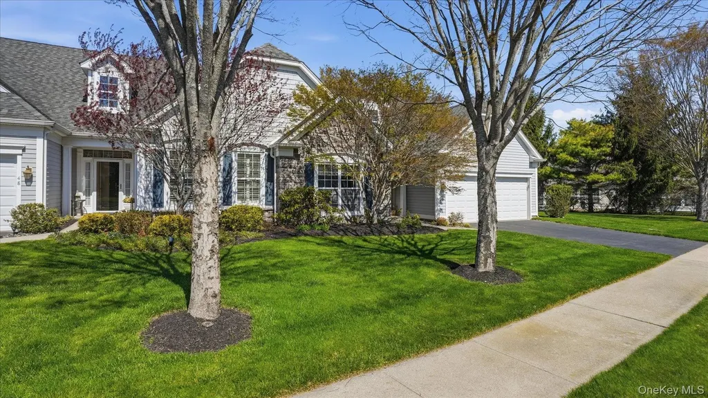 49 Samantha Circle Westhampton NY 11977