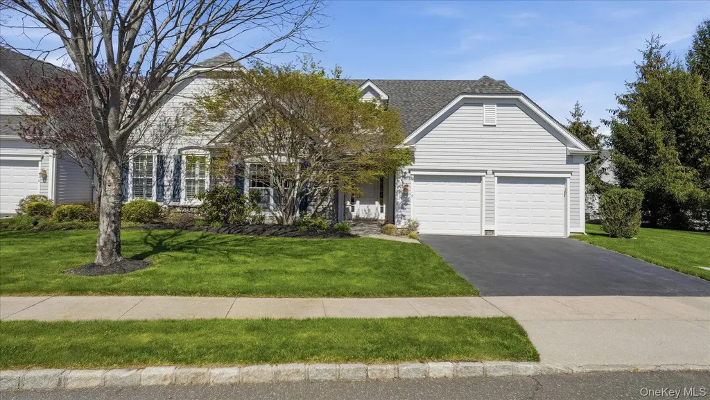 49 Samantha Circle Westhampton NY 11977
