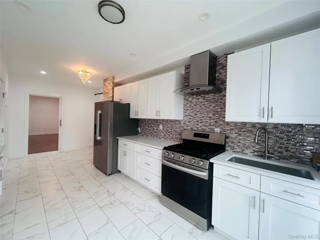 1128 40th Street Brooklyn NY 11218