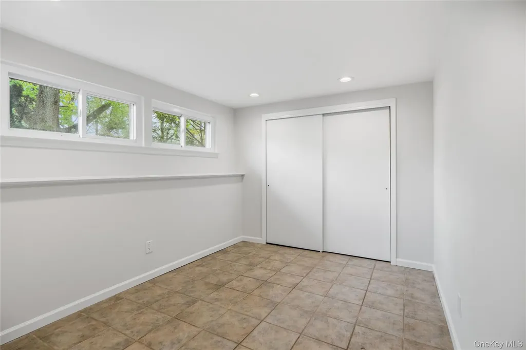 183 N Marginal Road Jericho NY 11753
