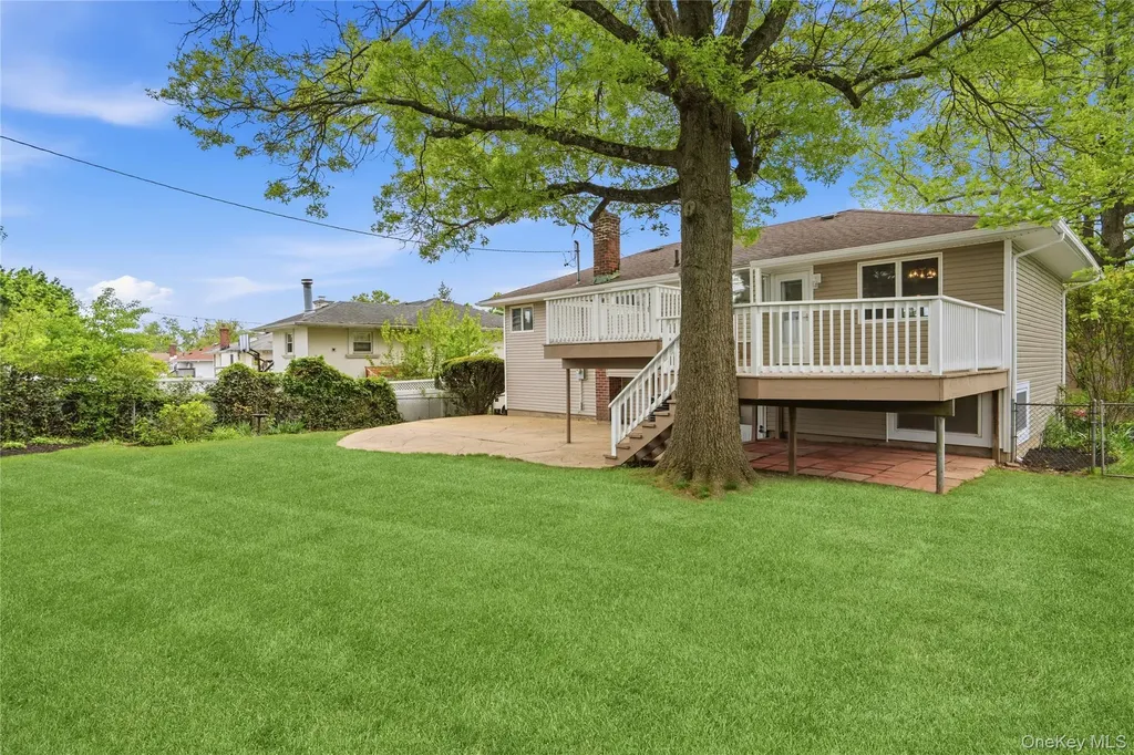 183 N Marginal Road Jericho NY 11753