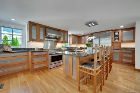 100 Walworth Avenue Scarsdale NY 10583