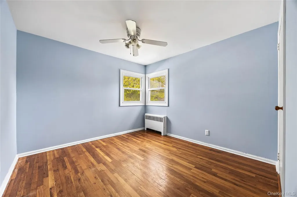 44 Bruce Lane Westbury NY 11590