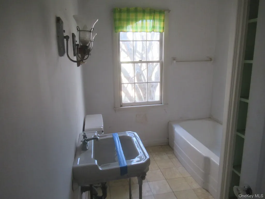 2929 State Route 52 Pine Bush NY 12566