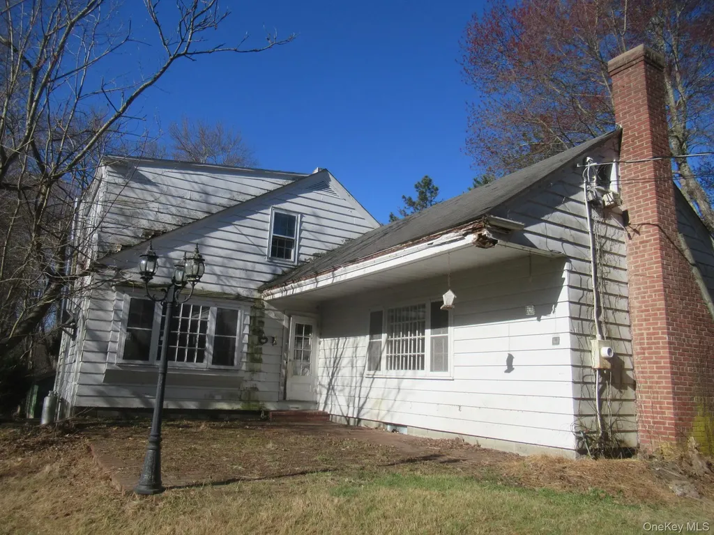 2929 State Route 52 Pine Bush NY 12566