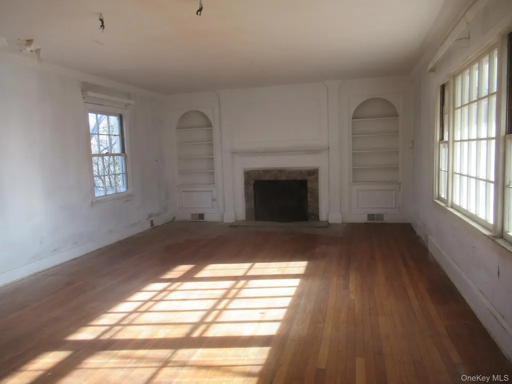 2929 State Route 52 Pine Bush NY 12566