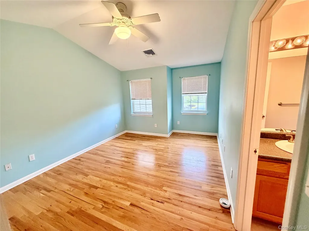 195 Pinebrook Drive Hyde Park NY 12538